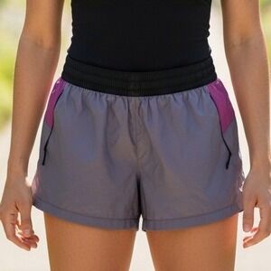 The North Face WindWall Shorts Womens Purple Gray Colorblock Athletic Hiking L